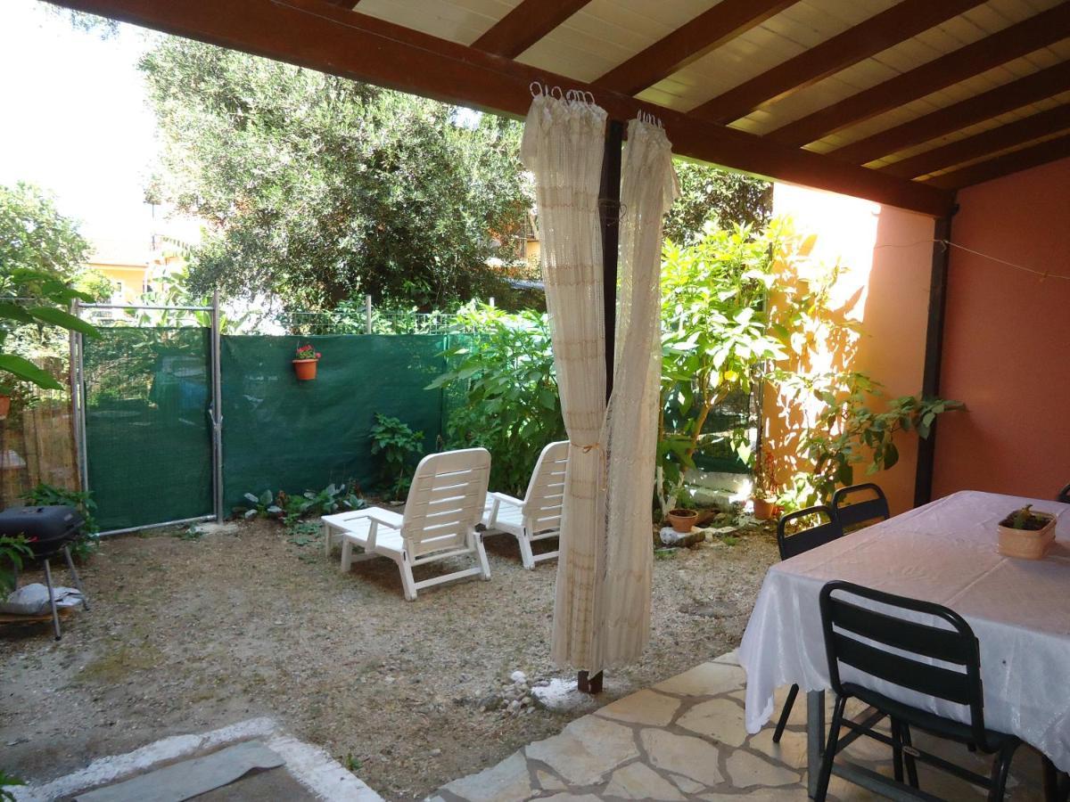 Apartamento Angelik Ipsos No1 Exterior foto
